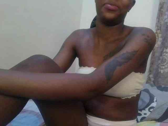 Girlnextdoor8 webcam