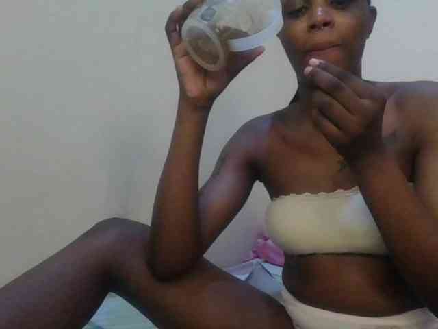 Girlnextdoor8 webcam