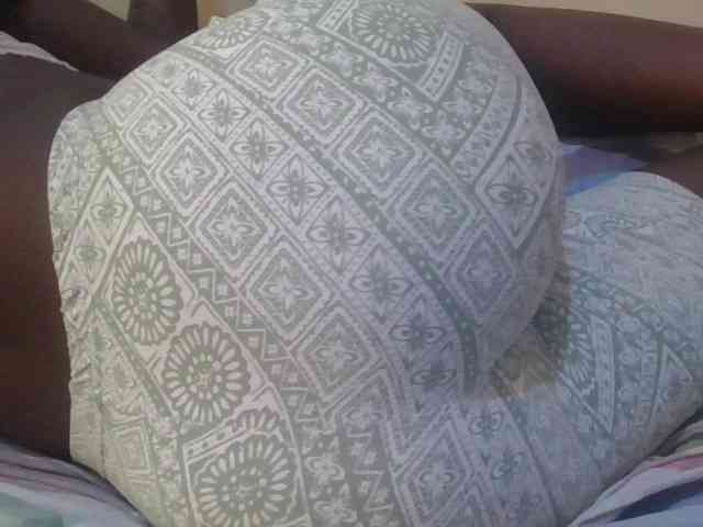 Girlnextdoor8 webcam