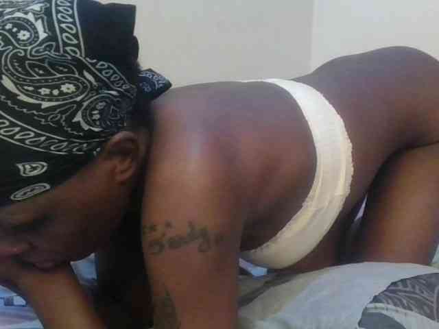 Girlnextdoor8 webcam