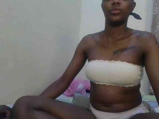 Girlnextdoor8 webcam