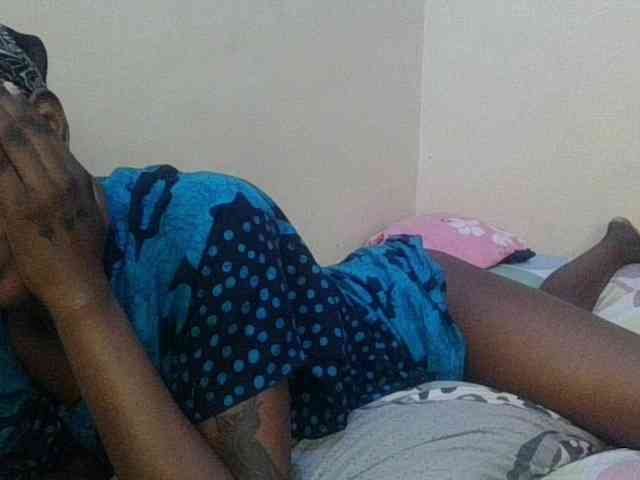 Girlnextdoor8 webcam