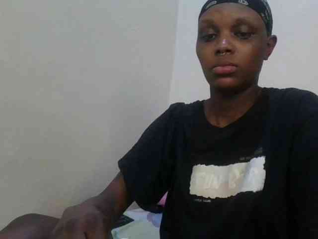 Girlnextdoor8 webcam