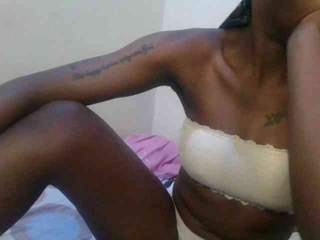 Girlnextdoor8 webcam