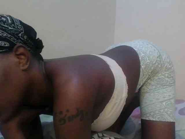 Girlnextdoor8 webcam