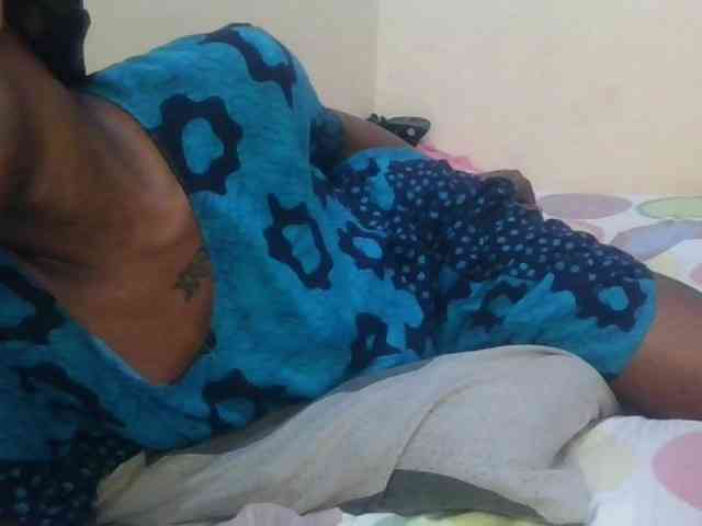 Girlnextdoor8 webcam