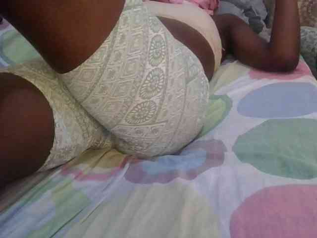 Girlnextdoor8 webcam
