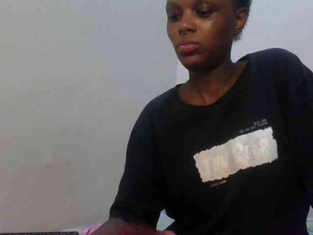 Girlnextdoor8 webcam