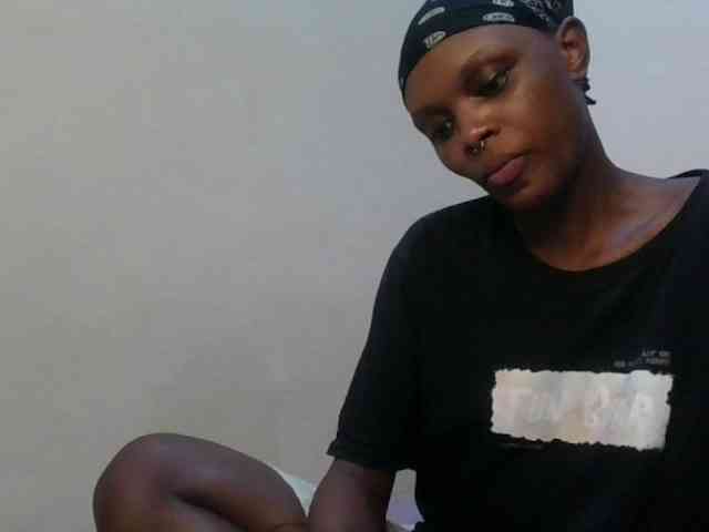 Girlnextdoor8 webcam