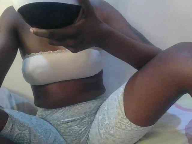 Girlnextdoor8 webcam