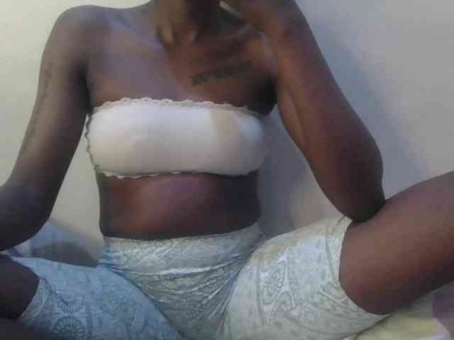 Girlnextdoor8 webcam