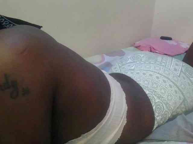 Girlnextdoor8 webcam