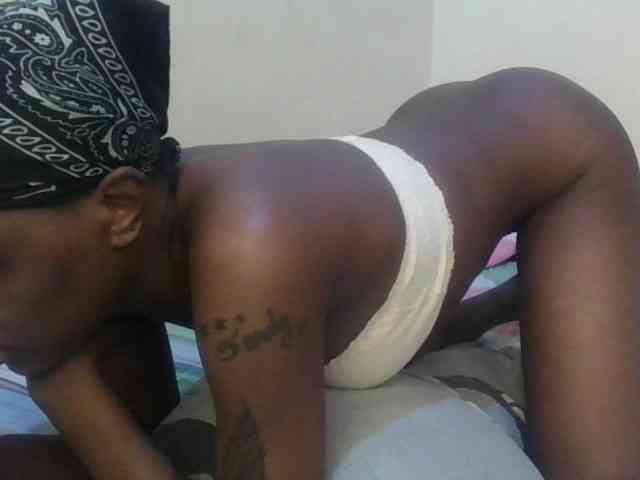 Girlnextdoor8 webcam