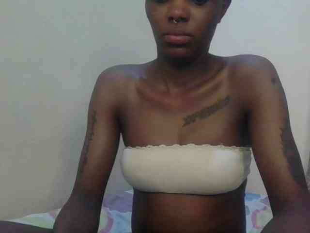 Girlnextdoor8 webcam