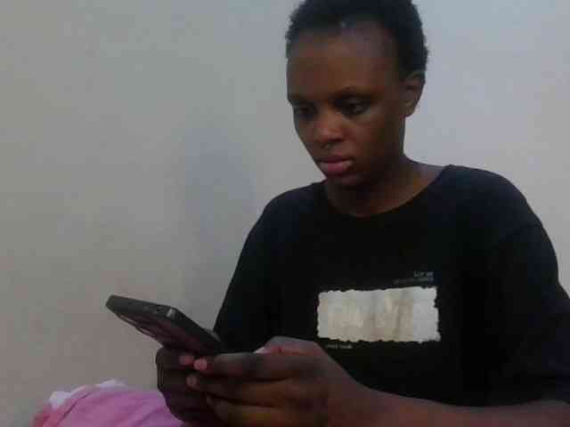 Girlnextdoor8 webcam