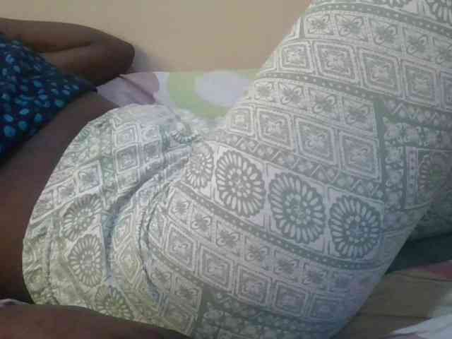 Girlnextdoor8 webcam