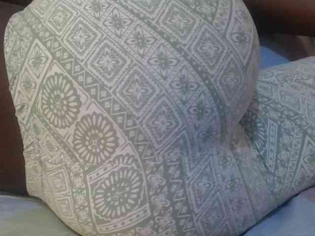 Girlnextdoor8 webcam