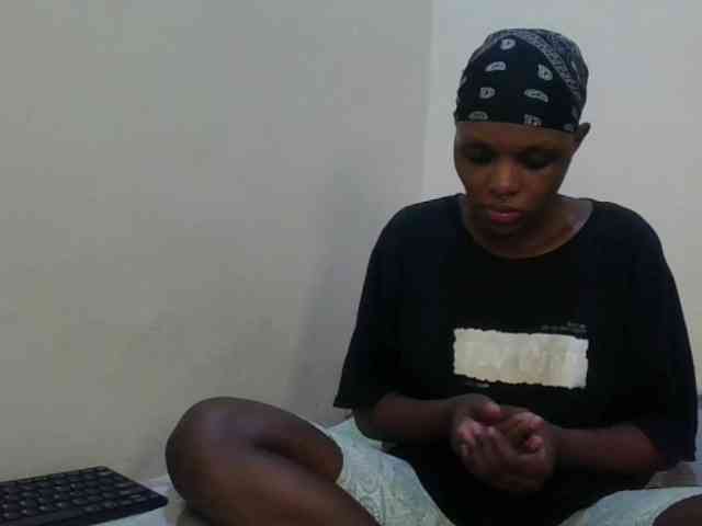 Girlnextdoor8 webcam