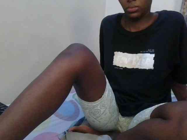 Girlnextdoor8 webcam