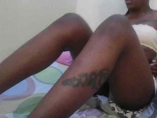 Girlnextdoor8 webcam