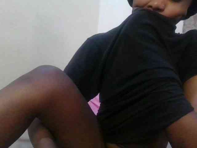Girlnextdoor8 webcam