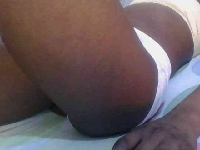 Girlnextdoor8 webcam