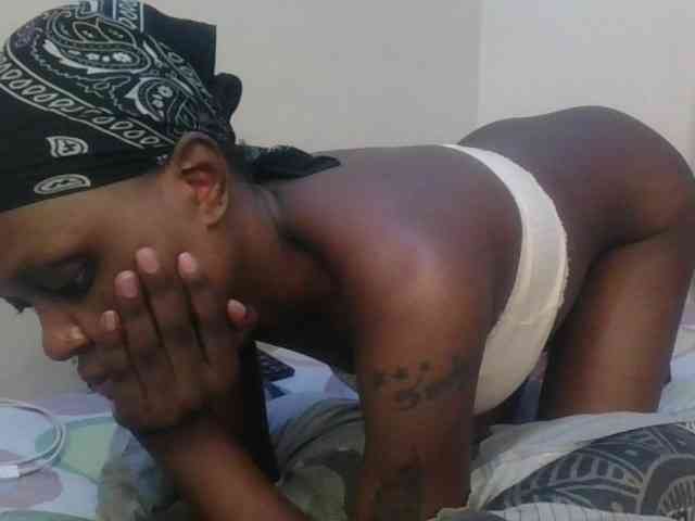 Girlnextdoor8 webcam