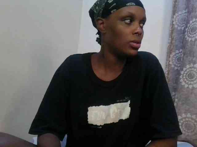 Girlnextdoor8 webcam