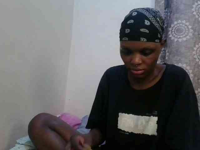 Girlnextdoor8 webcam