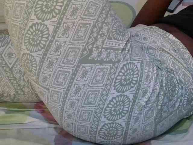 Girlnextdoor8 webcam