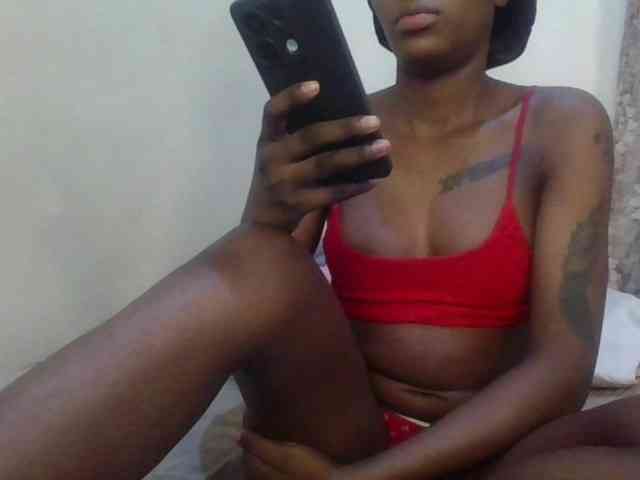 Girlnextdoor8 webcam