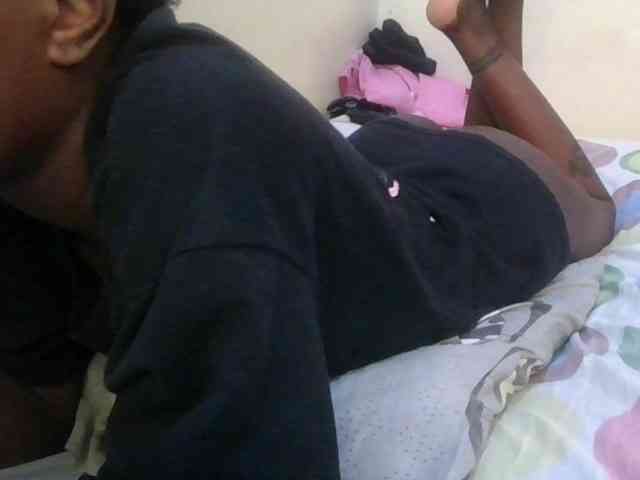 Girlnextdoor8 webcam