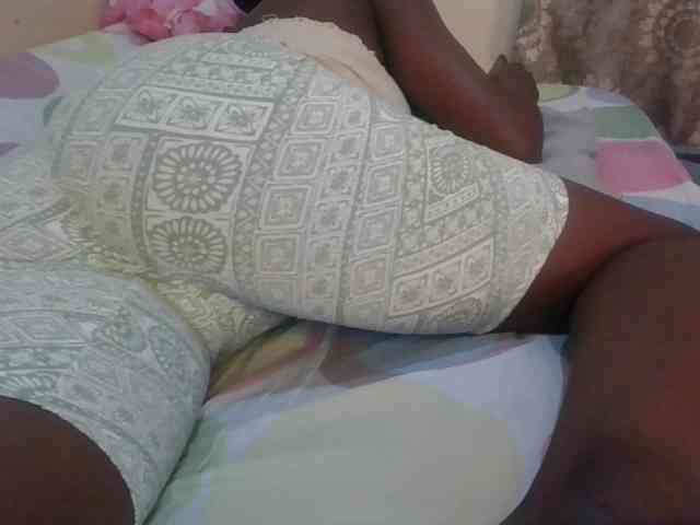 Girlnextdoor8 webcam
