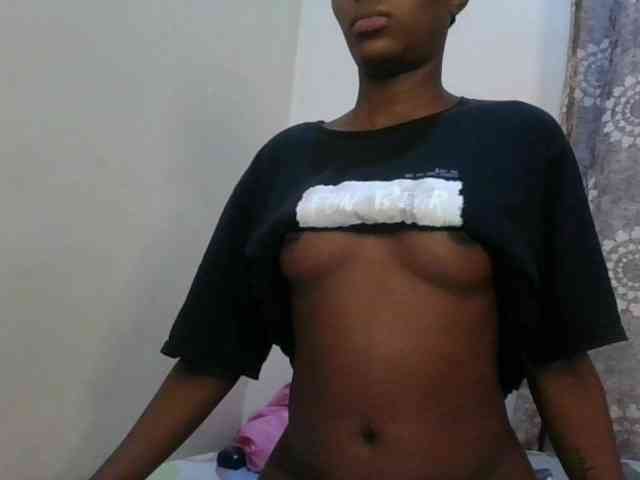 Girlnextdoor8 webcam