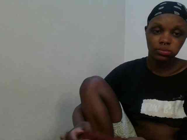 Girlnextdoor8 webcam