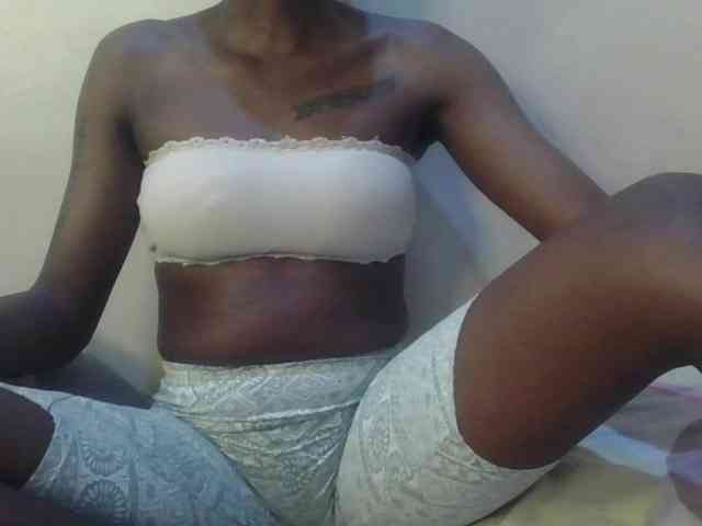 Girlnextdoor8 webcam