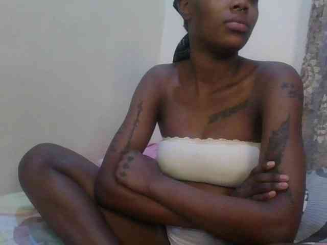 Girlnextdoor8 webcam