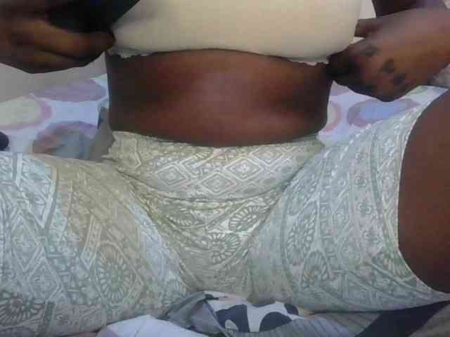 Girlnextdoor8 webcam