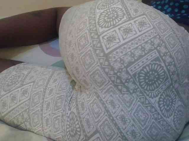 Girlnextdoor8 webcam