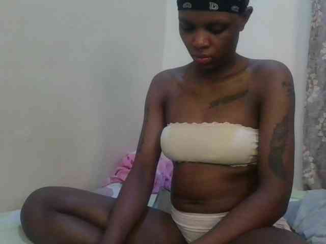 Girlnextdoor8 webcam