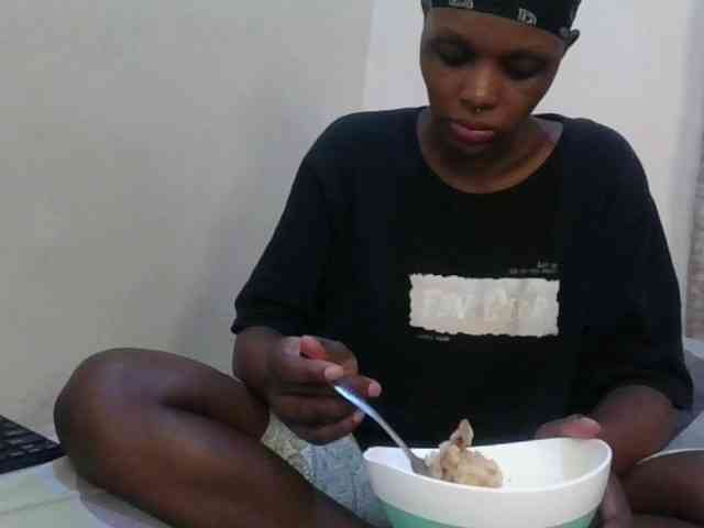 Girlnextdoor8 webcam