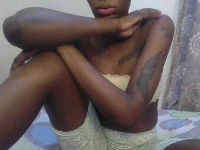 Girlnextdoor8 webcam