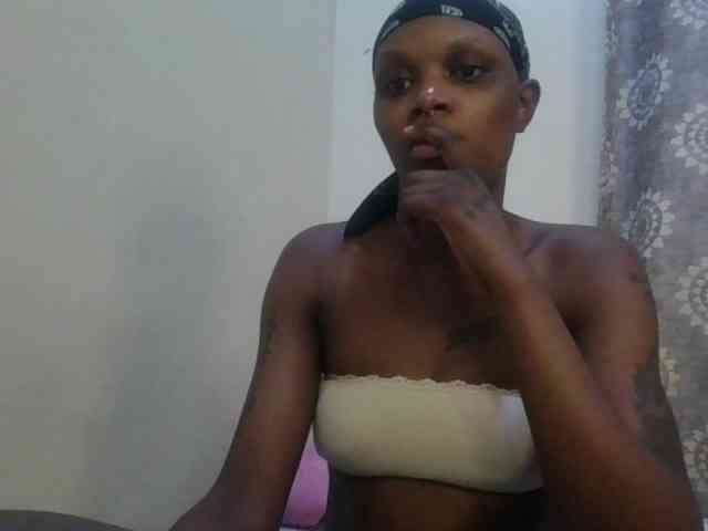 Girlnextdoor8 webcam