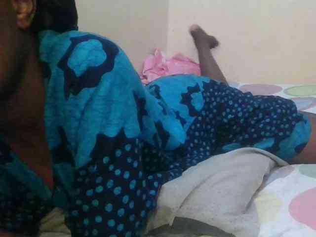 Girlnextdoor8 webcam