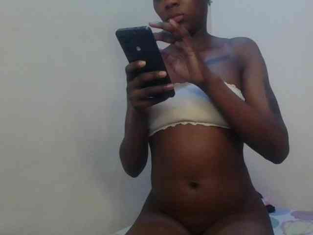 Girlnextdoor8 webcam