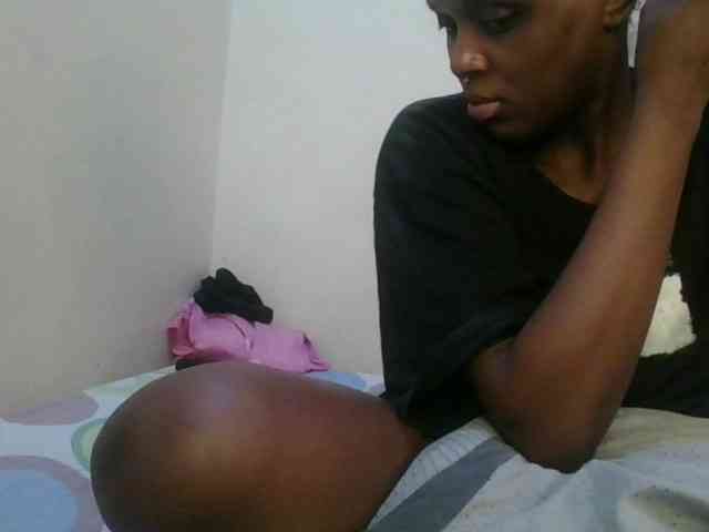 Girlnextdoor8 webcam