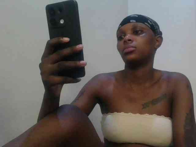 Girlnextdoor8 webcam
