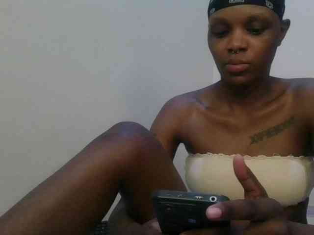 Girlnextdoor8 webcam