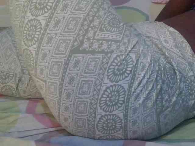 Girlnextdoor8 webcam