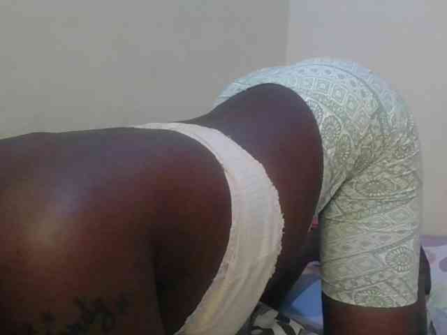 Girlnextdoor8 webcam
